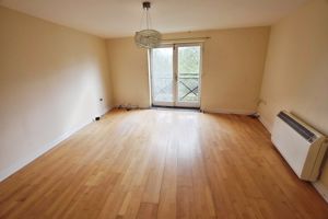 Lounge/Diner- click for photo gallery